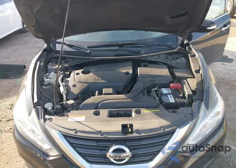 2017 Nissan Altima 2.5 Sl z USA, uszkodzony, nr VIN 1N4AL3AP2HC141502